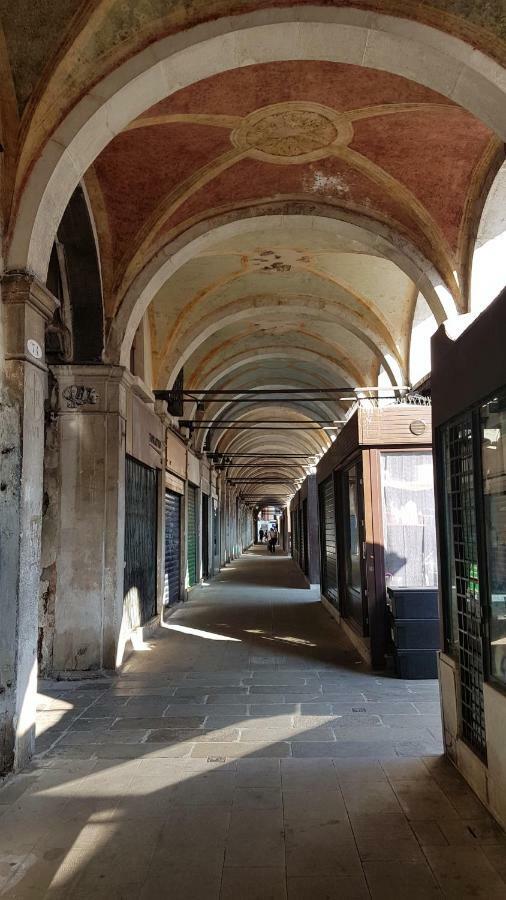 Apartamento Ca Riva Del Vin Venecia Exterior foto